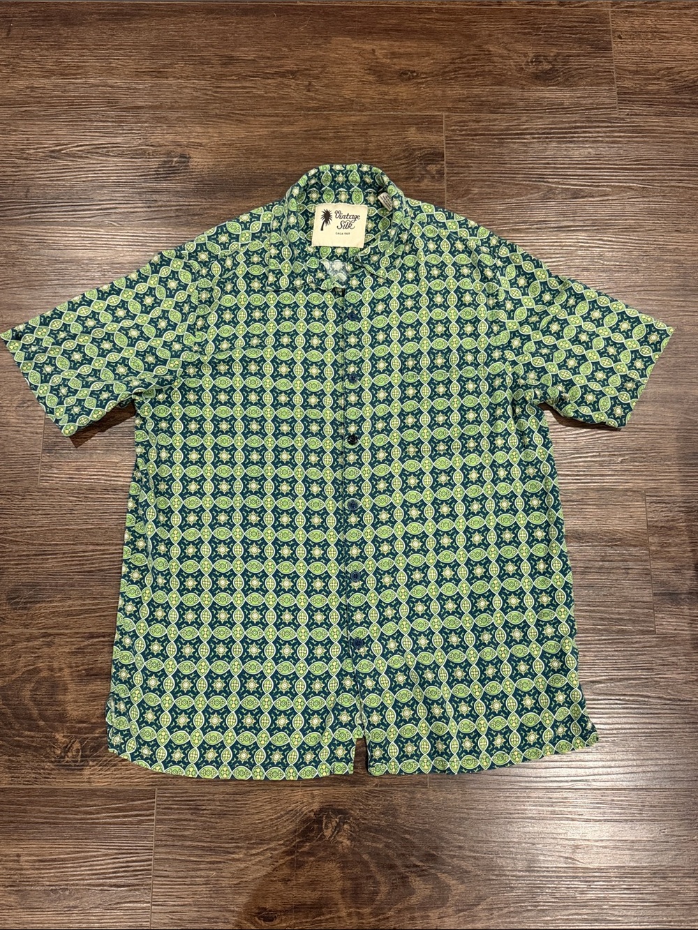 Vintage Silk Short-Sleeve Button-Down Shirt in Green Geo Print